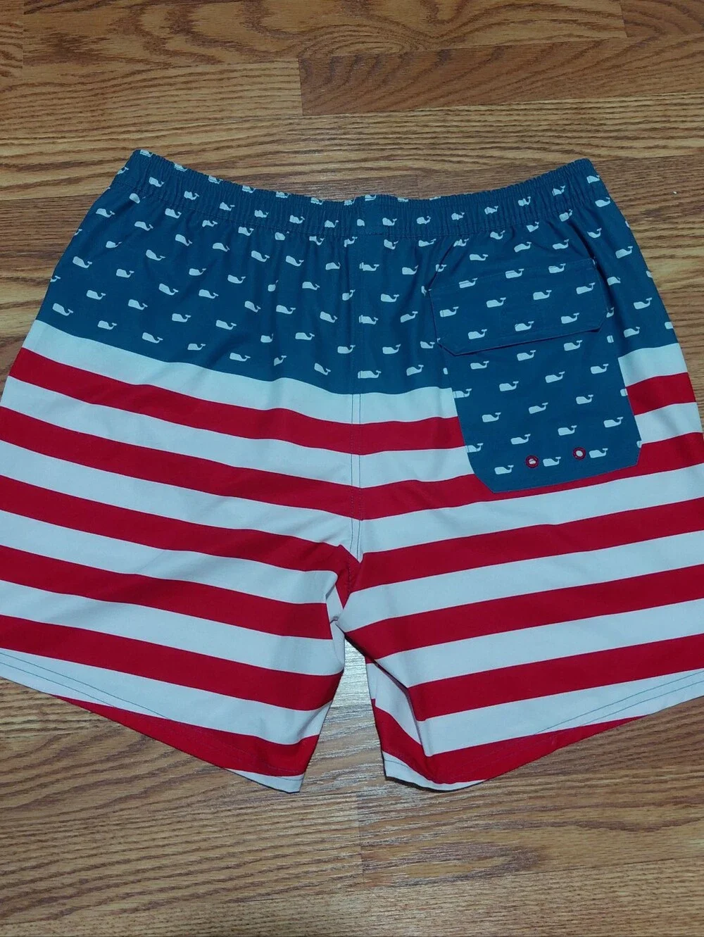 Vineyard Vines American Patriotic Swim Shorts Men Sz M Blue Red Logo Swim Trunks